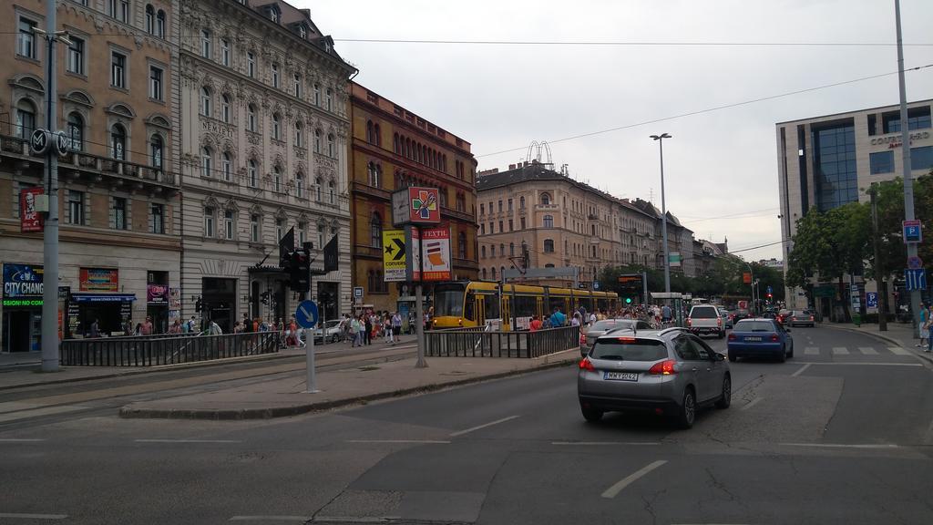 Cuki Apartment Budapeste Exterior foto